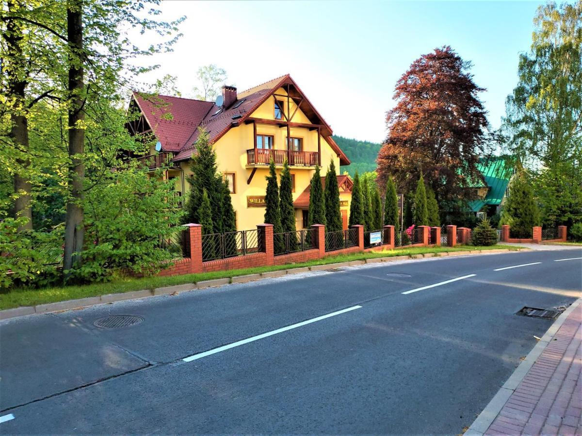 Aga - Komfortowe Pokoje Z Lazienkami - Aneks Kuchenny - Doskonala Lokalizacja Blisko Centrum - Parking W Cenie Pobytu - Zapraszamy! Karpacz Exterior photo